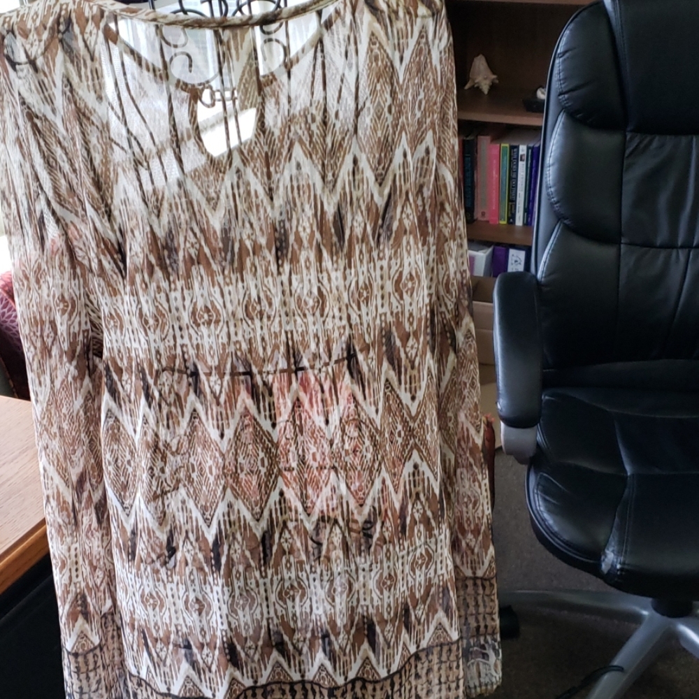 Sheer blouse - Picture 2 of 2